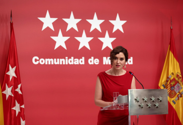 Archivo - La presidenta de la Comunidad de Madrid, Isabel Díaz Ayuso, comparece en la Real Casa de Correos, a 6 de junio de 2022.