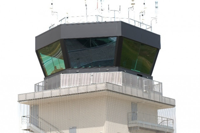 Archivo - Fanal de la Torre de Control del Aeropuerto de Pamplona gestionada por Enaire.