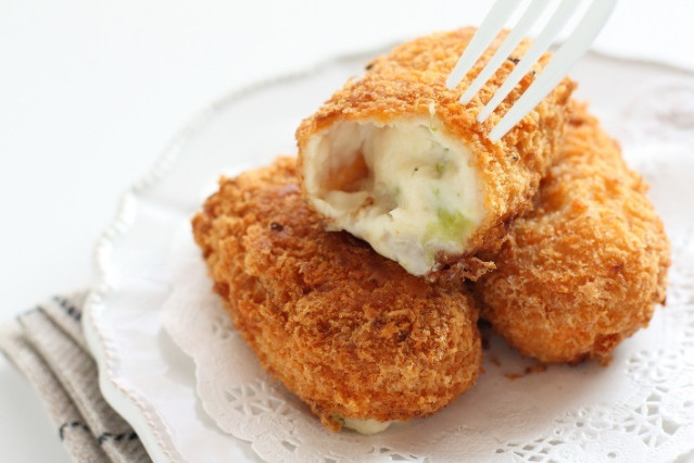 Archivo - Croquetas