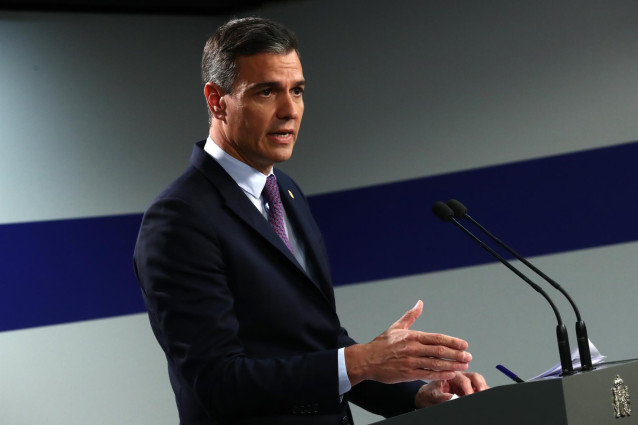 Archivo - El presidente del Gobierno, Pedro Sánchez, en rueda de prensa en Bruselas al término del Consejo Europeo