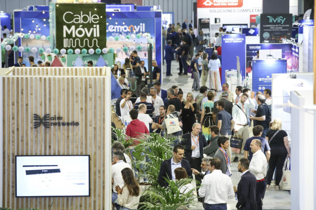 Archivo - Imagen de una edición de la Feria Tecnológica Aotec