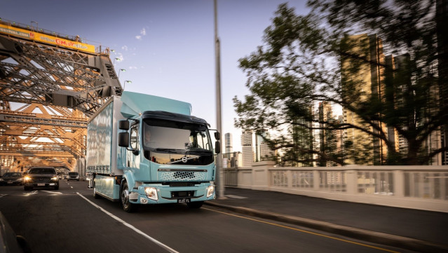 Archivo - El camión eléctrico Volvo FL Electric