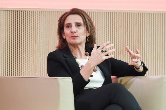 La vicepresidenta y ministra para la Transición Ecológica y Reto Demográfico, Teresa Ribera, durante un acto en el IESE Madrid, a 14 de febrero de 2023, en Madrid (España).