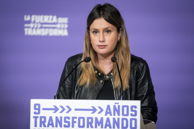 La coportavoz de Unidas Podemos en la Asamblea de Madrid y candidata a la Presidencia regional, Alejandra Jacinto, ofrece una rueda de prensa en la sede de Podemos, a 20 de febrero de 2023, en Madrid (España).