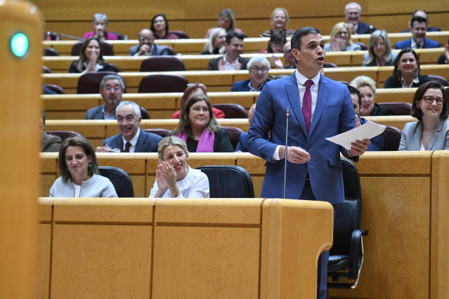 El presidente del Gobierno, Pedro Sánchez, interviene durante una sesión de control al Gobierno en el Senado, a 21 de febrero de 2023, en Madrid (España).