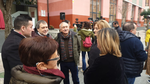 El secretario general de UGT, Pepe Álvarez, en los actos de homenaje a Manuel Llaneza en Mieres .