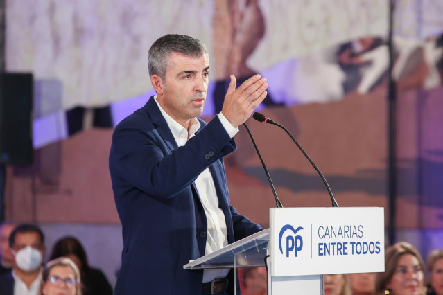 El presidente del Partido Popular de Canarias, Manuel Domínguez, participa en un acto de precampaña, en el Hotel Santa Catalina, a 18 de febrero de 2023, en Las Palmas de Gran Canaria, Gran Canaria, Las Palmas, Canarias (España). En este acto se presenta