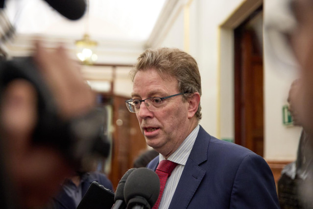 Archivo - El portavoz del PDeCAT en el Congreso, Ferran Bel, ofrece declaraciones a los medios en el Congreso de los Diputados.