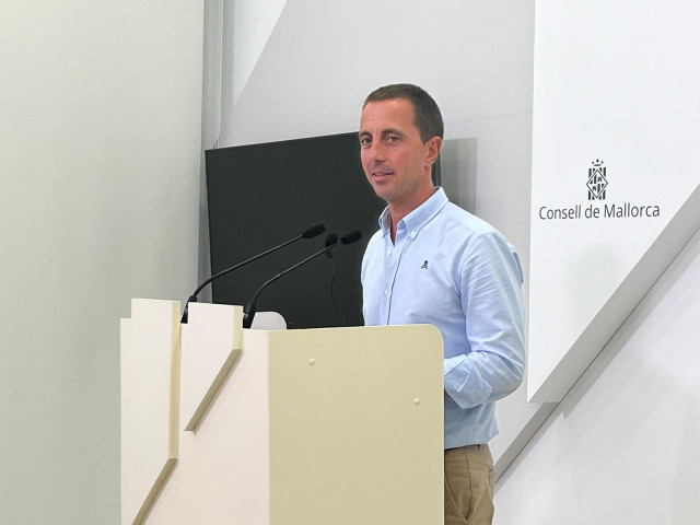 Archivo - El portavoz del PP en el Consell de Mallorca, Llorenç Galmés. Archivo.