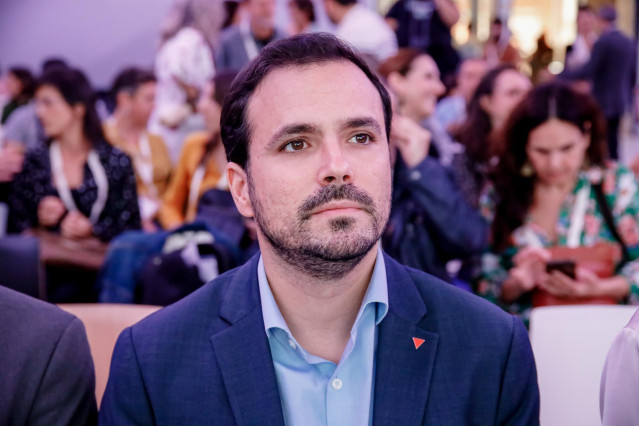 Archivo - El ministro de Consumo, Alberto Garzón, en la inauguración del encuentro ‘Unoconcinco’, en la Casa del Lector de Matadero, a 27 de octubre de 2022, en Madrid (España).