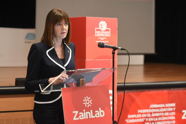 La vicelehendakari y consejera de Trabajo y Empleo, Idoia Mendia