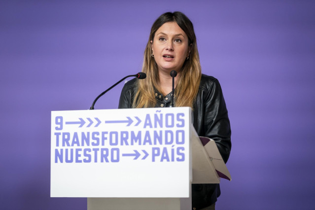 La coportavoz de Unidas Podemos en la Asamblea de Madrid y candidata a la Presidencia regional, Alejandra Jacinto, ofrece una rueda de prensa en la sede de Podemos, a 20 de febrero de 2023, en Madrid (España).