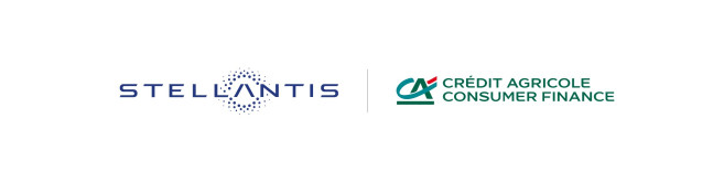 Archivo - Imagen de recurso con los logotips de Stellantis y Crédit Agricole Consumer Finance