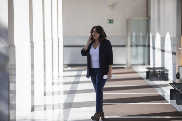 La portavoz de grupo parlamentario PSOE-A, Ángeles Férriz, durante su comparecencia en rueda de prensa. A 02 de marzo de 2023, en Sevilla (Andalucía, España). Los representantes de los grupos políticos se dan cita en rueda de prensa previa a la Junta de P
