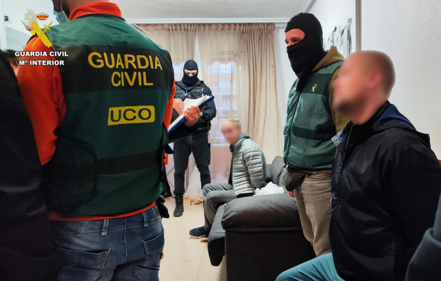 Desarticulada una red de ucranianos que robaba a compatriotas refugiados en las provincias de Alicante y Murcia