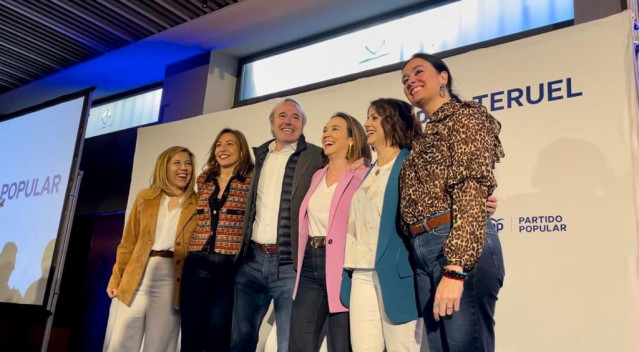 Cuca Gamarra participa en la presentación de la candidatura a la Alcaldía de Teruel de Emma Buj.