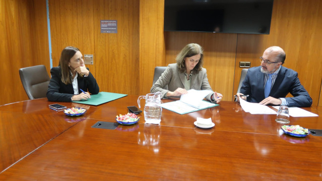 Firma del Convenio Tragsa-IECA