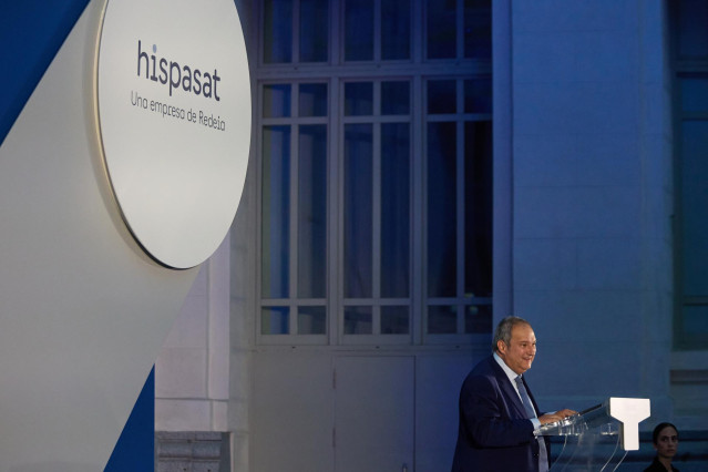 Archivo - El presidente de Hispasat, Jordi Hereu, interviene en el 30º aniversario de Hispasat