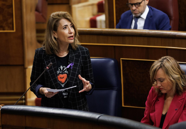 La ministra de Transporte y Movilidad, Raquel Sánchez
