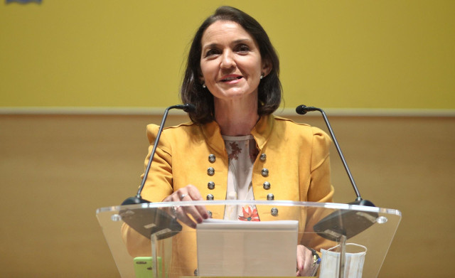 Archivo - La ministra de Industria, Comercio y Turismo, Reyes Maroto