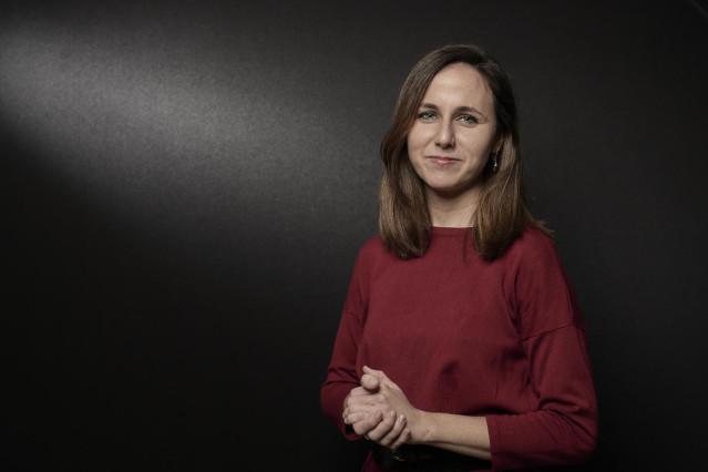 Archivo - La ministra de Derechos Sociales y Agenda 2030, Ione Belarra, posa para Europa Press, a 26 de noviembre de 2021, en Madrid, (España). Belarra es también secretaria general de Podemos desde junio de 2021.