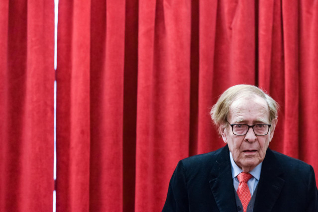 El exdiputado en las Cortes Generales y economista, Ramón Tamames, durante la II Sesión del Ciclo de Conferencias Enrique Fuentes Quintana, en la Real Academia de Ciencias Morales y Políticas, a 14 de marzo de 2023, en Madrid (España).