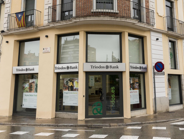 Archivo - El banco ético de origen holandés Triodos Bank ha inaugurado este jueves su primera oficina en Girona, donde ya cuenta con más de 5.000 clientes, en una apertura que el director general de la entidad, Esteban Barroso, espera que sirva para 