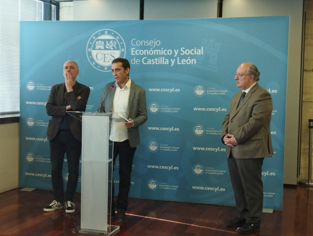 Economía.- Sordo pide un acuerdo nacional para incrementar salarios y resolver 