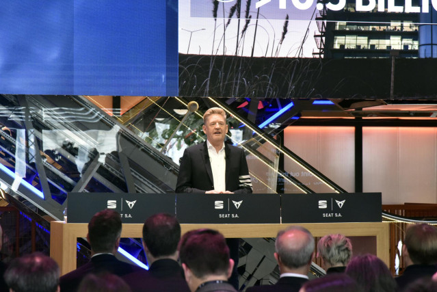El presidente de Seat, Wayne Griffiths, interviene en la presentación de los resultados de la compañía automovilística de  2022, en Casa Seat, a 22 de marzo de 2023, en Barcelona, Cataluña, (España).