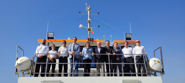 La secretaria general de Pesca, Isabel Artime, durante su visita a Roquetas de Mar (Almería).