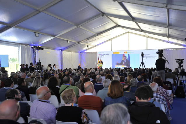 Luis Planas en la jornada 'El regadío español, referente de sostenibilidad y modernidad', celebrada en Palma del Río (Córdoba).