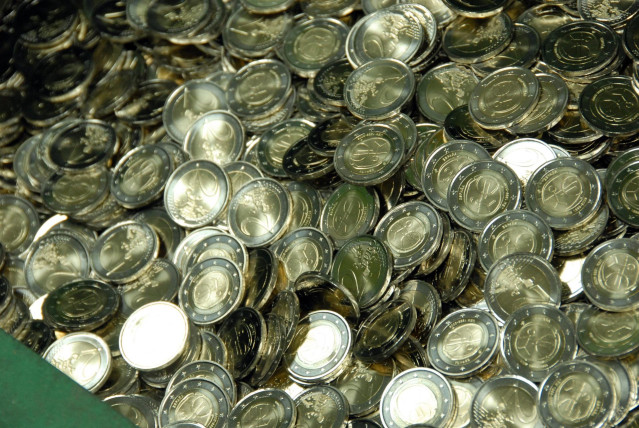 Archivo - Monedas