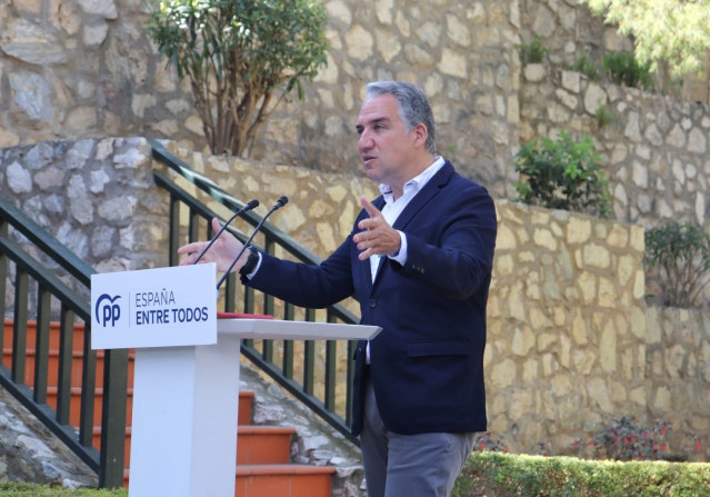 El coordinador general del PP, Elías Bendodo, en Alhaurín de la Torre (Málaga)