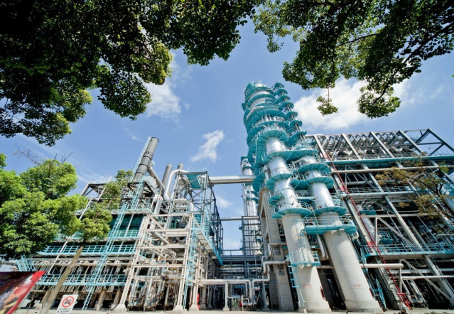Archivo - Planta de Sinopec Gaoqiao Petrochemical Corporation.
