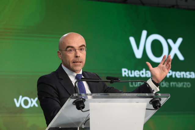 Archivo - El vicepresidente primero del Comité de Acción Política y eurodiputado de Vox, Jorge Buxadé