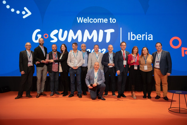Foto de familia del G Summit Iberia, organizado por Genesys