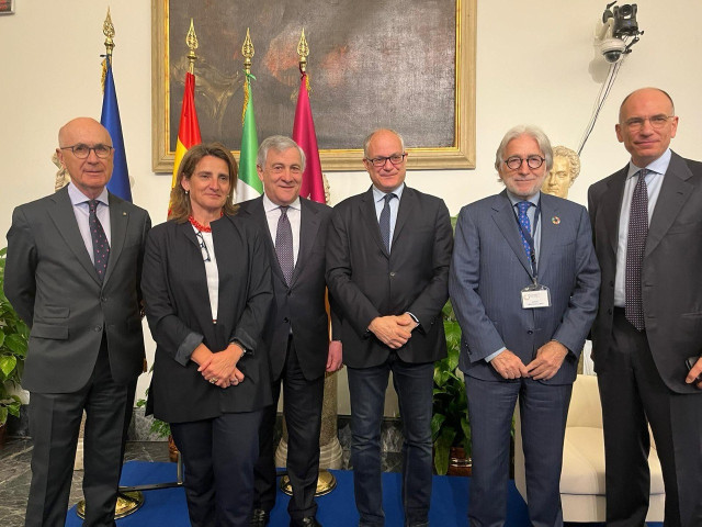 La vicepresidenta tercera y ministra para la Transición Ecológica y el Reto Demográfico, Teresa Ribera, ha aprticipado este viernes en el foro 'Diàleg Itàlia-Espanya' de Foment del Treball