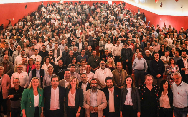 Pilar Alegría y Fernández Vara en la Convención del PSOE provincial de Cáceres