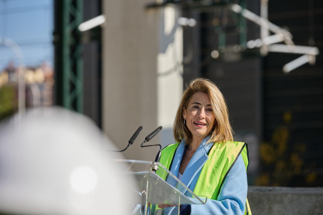 Archivo - La ministra de Transportes, Movilidad y Agenda Urbana, Raquel Sánchez.