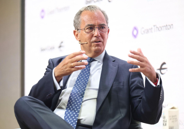 Archivo - El vicepresidente, consejero de Educación, Universidades y Ciencia, y portavoz del Gobierno de la Comunidad de Madrid, Enrique Ossorio, interviene en un desayuno informativo de Europa Press Madrid, en el Auditorio Meeting Place, a 20 de junio de
