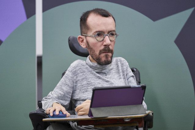 Archivo - El portavoz de Unidas Podemos, Pablo Echenique, durante la celebración de la 'Uni de otoño' en la Facultad de Ciencias Políticas de la Universidad Complutense de Madrid, a 5 de noviembre de 2022, en Madrid (España). Podemos celebra su 'Universid