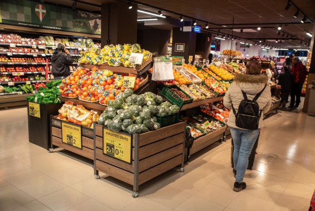 Archivo - Nuevo supermercado Eroski en Santurtzi