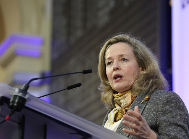 Archivo - La vicepresidenta primera y ministra de Asuntos Económicos y Transformación Digital, Nadia Calviño