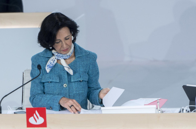 La presidenta del Banco Santander, Ana Botín, durante una junta general de accionistas de Banco Santander, en la Ciudad Grupo Santander de Boadilla del Monte, a 31 de marzo de 2023, en Boadilla del Monte, Madrid (España).