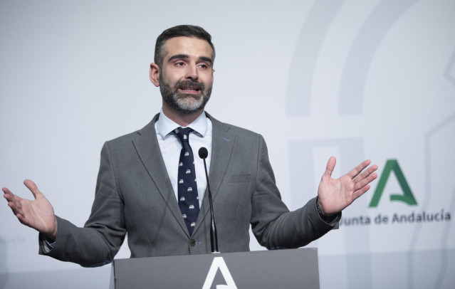 Archivo - El consejero de Sostenibilidad, Medio Ambiente y Economía Azul y portavoz del Gobierno, Ramón Fernández-Pacheco