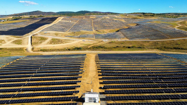 Paneles solares de X-Elio.