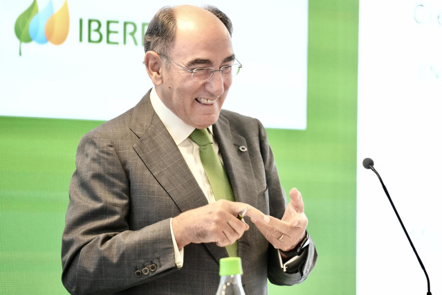 Archivo - El presidente de Iberdrola, Ignacio S.Galán, interviene durante un encuentro de Deusto Business Alumni, en Torre Iberdrola, a 15 de septiembre de 2022, en Bilbao, Vizcaya, Euskadi (España). El acto, organizado por Deusto Business Alumni en colab