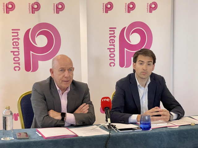 El director de la Interprofesional del Porcino de Capa Blanca (Interporc), Alberto Herranz y el director internacional de Interporc, Daniel de Miguel