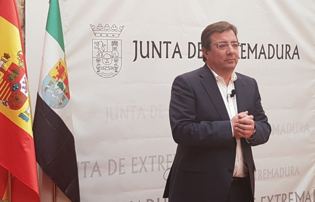 Archivo - Fernández Vara, en una foto de archivo