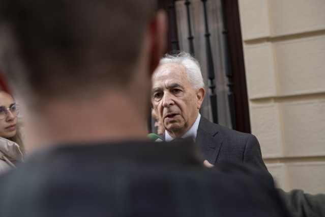 El abogado de Manuel Baltar, Juan Ramón Montero, a su llegada al Juzgado de lo Penal de Zamora, a 31 de mayo de 2023, en Zamora, Castilla y León (España).